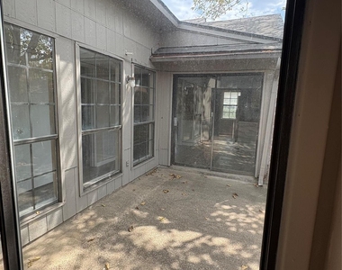 510 Matterhornn Street - Photo Thumbnail 17