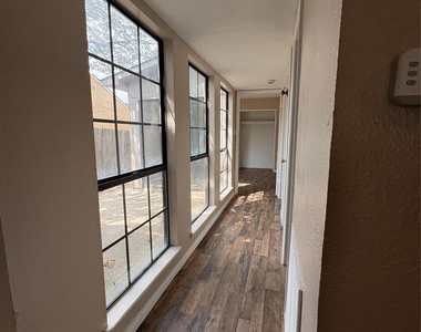 510 Matterhornn Street - Photo Thumbnail 9