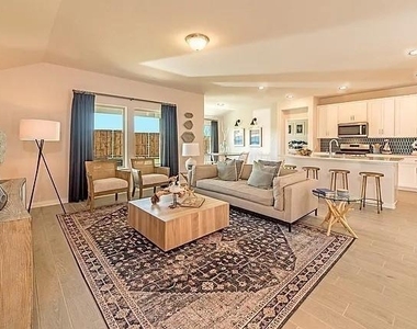 1421 Topaz Trail - Photo Thumbnail 2