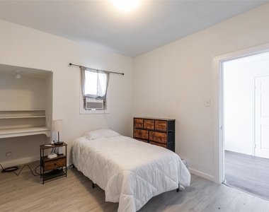 1833 N 7th Street - Photo Thumbnail 22