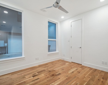 1920 Cuyler Court - Photo Thumbnail 29