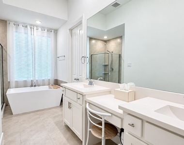 1613 Sandhill Lane - Photo Thumbnail 14