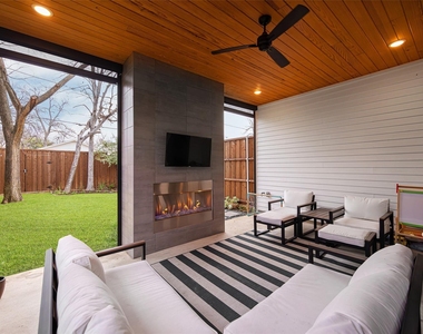 416 Grandview Avenue - Photo Thumbnail 1
