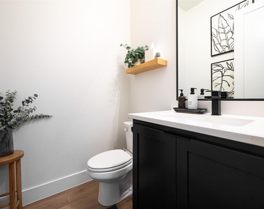416 Grandview Avenue - Photo Thumbnail 12