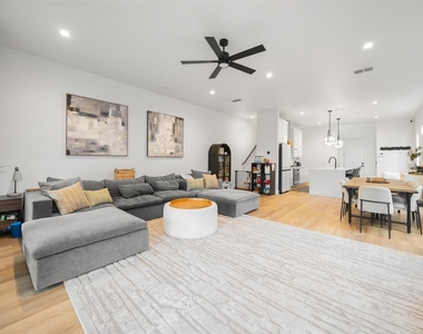416 Grandview Avenue - Photo Thumbnail 11