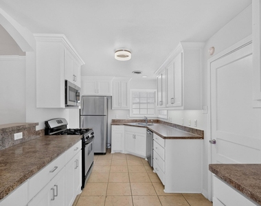 4812 Wateka Drive - Photo Thumbnail 10