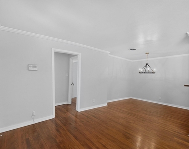 4812 Wateka Drive - Photo Thumbnail 7