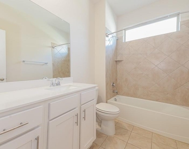 2292 Jasper Drive - Photo Thumbnail 12
