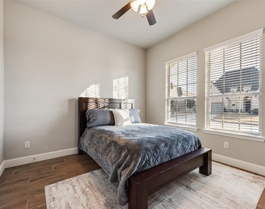 2900 Vaquero Lane - Photo Thumbnail 16