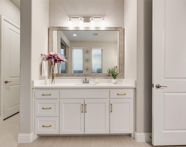 2900 Vaquero Lane - Photo Thumbnail 15