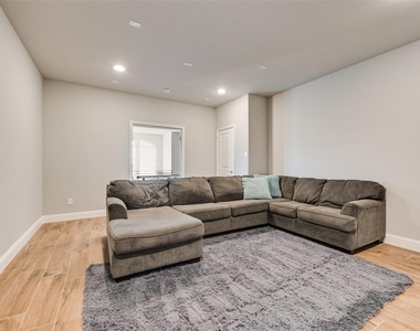 2900 Vaquero Lane - Photo Thumbnail 21