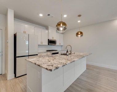 770 Cavitt Court - Photo Thumbnail 4