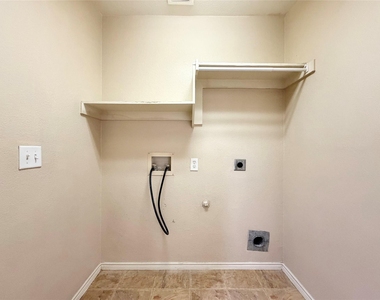 2224 Stonepark Place - Photo Thumbnail 23