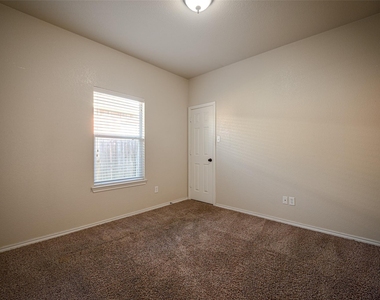 1314 Piedmont Drive - Photo Thumbnail 14