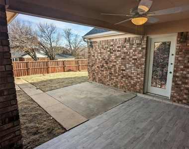 266 Barclay Avenue - Photo Thumbnail 26