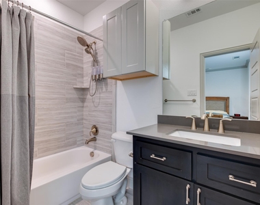 7124 Soto Street - Photo Thumbnail 17