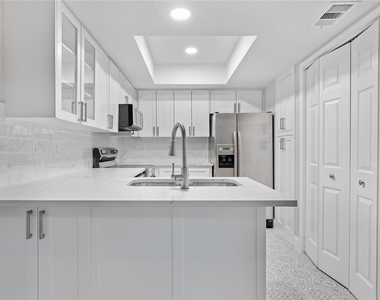 18040 Midway Road - Photo Thumbnail 14