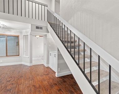 18040 Midway Road - Photo Thumbnail 7