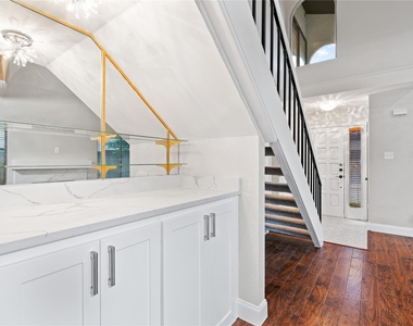 18040 Midway Road - Photo Thumbnail 6
