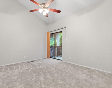 18040 Midway Road - Photo Thumbnail 30