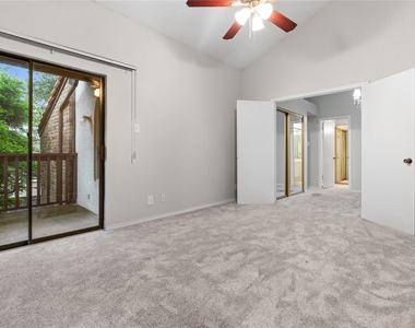 18040 Midway Road - Photo Thumbnail 29