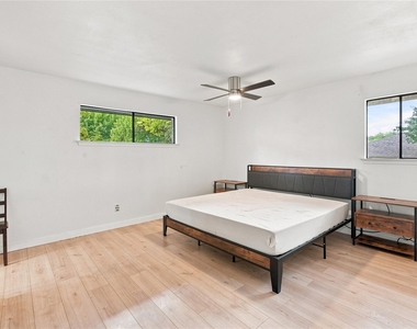 1505 Westridge Drive - Photo Thumbnail 6