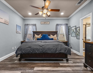 205 Melody Way - Photo Thumbnail 13