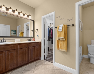 205 Melody Way - Photo Thumbnail 16
