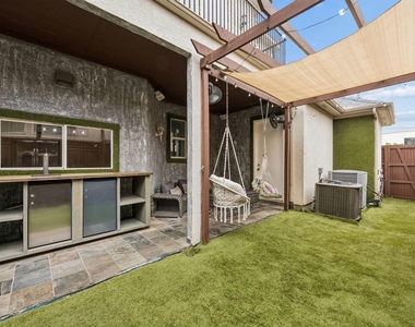 5609 La Foy Boulevard - Photo Thumbnail 12
