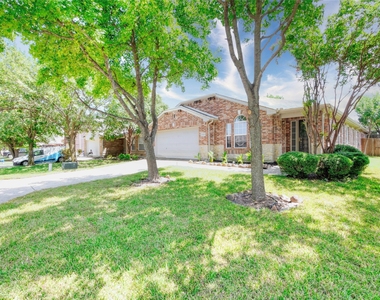 6925 Red Bluff Drive - Photo Thumbnail 29