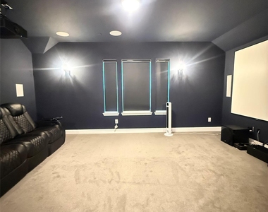 11400 Finch Hattons Drive - Photo Thumbnail 23