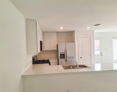 15009 Bushwacker Way - Photo Thumbnail 6