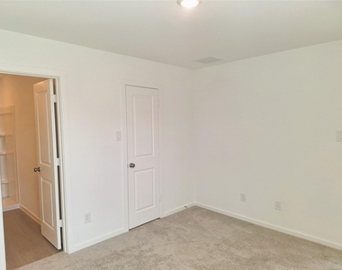 15009 Bushwacker Way - Photo Thumbnail 11