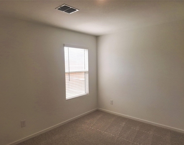 15009 Bushwacker Way - Photo Thumbnail 9