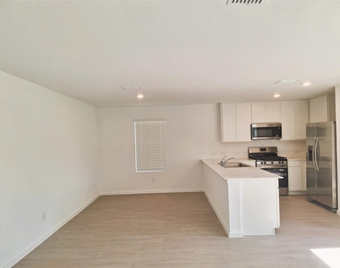 15009 Bushwacker Way - Photo Thumbnail 5