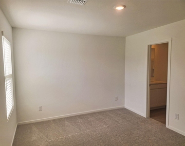 15009 Bushwacker Way - Photo Thumbnail 8