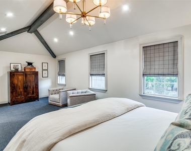 5422 Merrimac Avenue - Photo Thumbnail 11