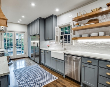 5422 Merrimac Avenue - Photo Thumbnail 6