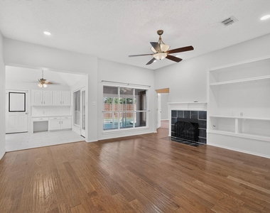 304 Belvedere Drive - Photo Thumbnail 7