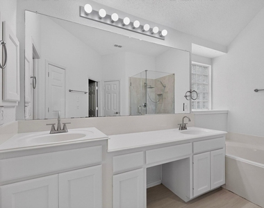 304 Belvedere Drive - Photo Thumbnail 18