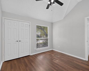 304 Belvedere Drive - Photo Thumbnail 26