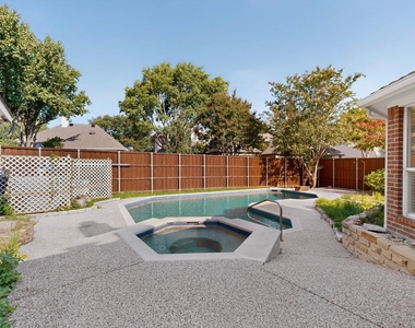 304 Belvedere Drive - Photo Thumbnail 34
