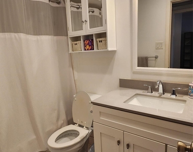 11304 Park Central Place - Photo Thumbnail 13