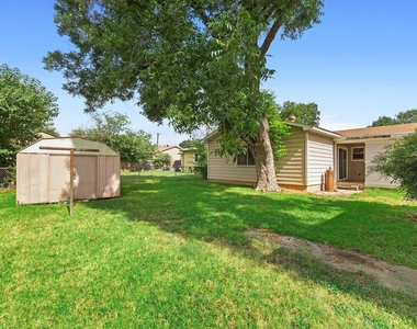 777 Cullum Avenue - Photo Thumbnail 19