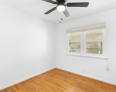 777 Cullum Avenue - Photo Thumbnail 15