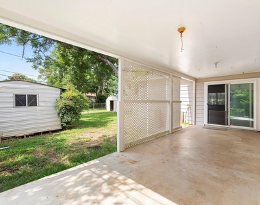 777 Cullum Avenue - Photo Thumbnail 18