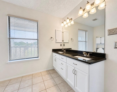 6024 Longley Court - Photo Thumbnail 10