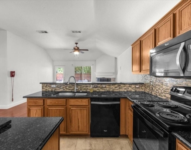 1139 Baja Drive - Photo Thumbnail 11