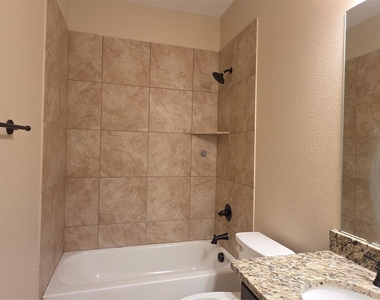 4007 Wellington Street - Photo Thumbnail 13