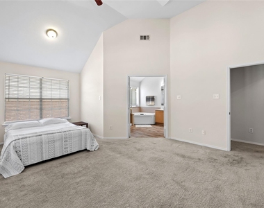 2120 Crestlake Drive - Photo Thumbnail 8